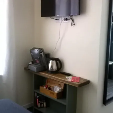 Oda ve Kahvaltı Il Cavaliere 4*